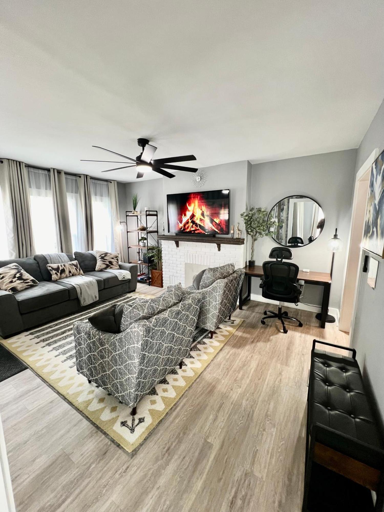 Charming 2Br 2Ba 10 Min Dt Airport By Lsp Homes Atlanta Exterior foto